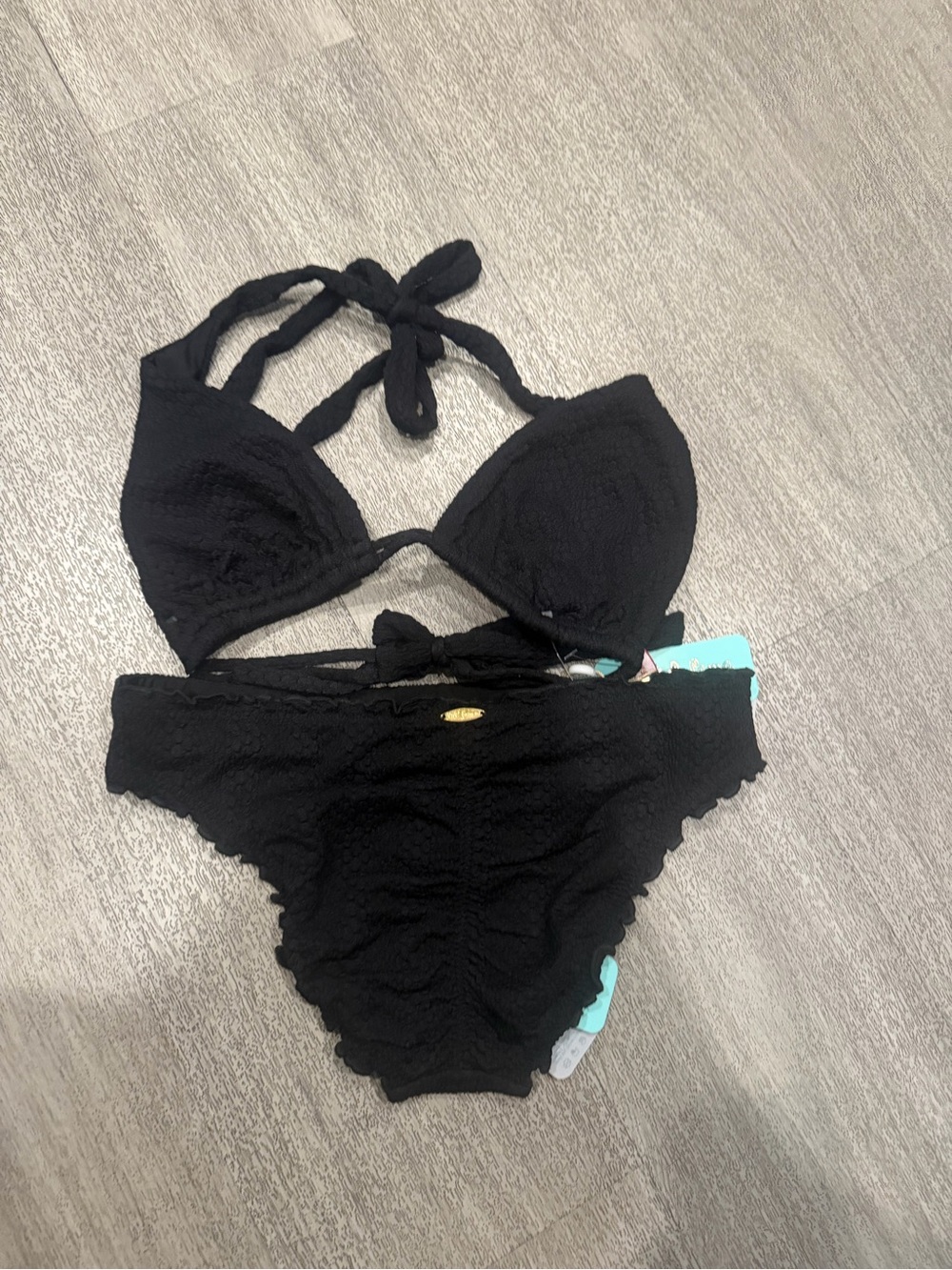 New LULI FAMA Wavy Baby Black Triangle Halter Top and Bottoms set M/ Dcup